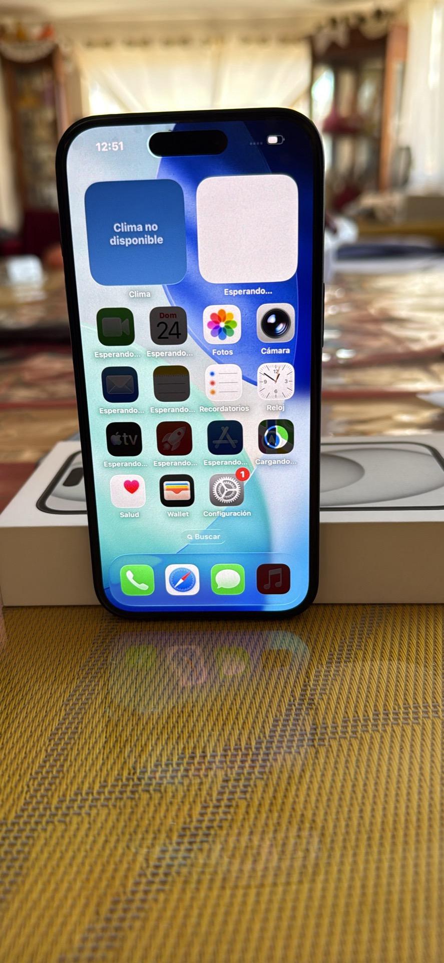 iPhone 15 128GB Negro Completo 📱